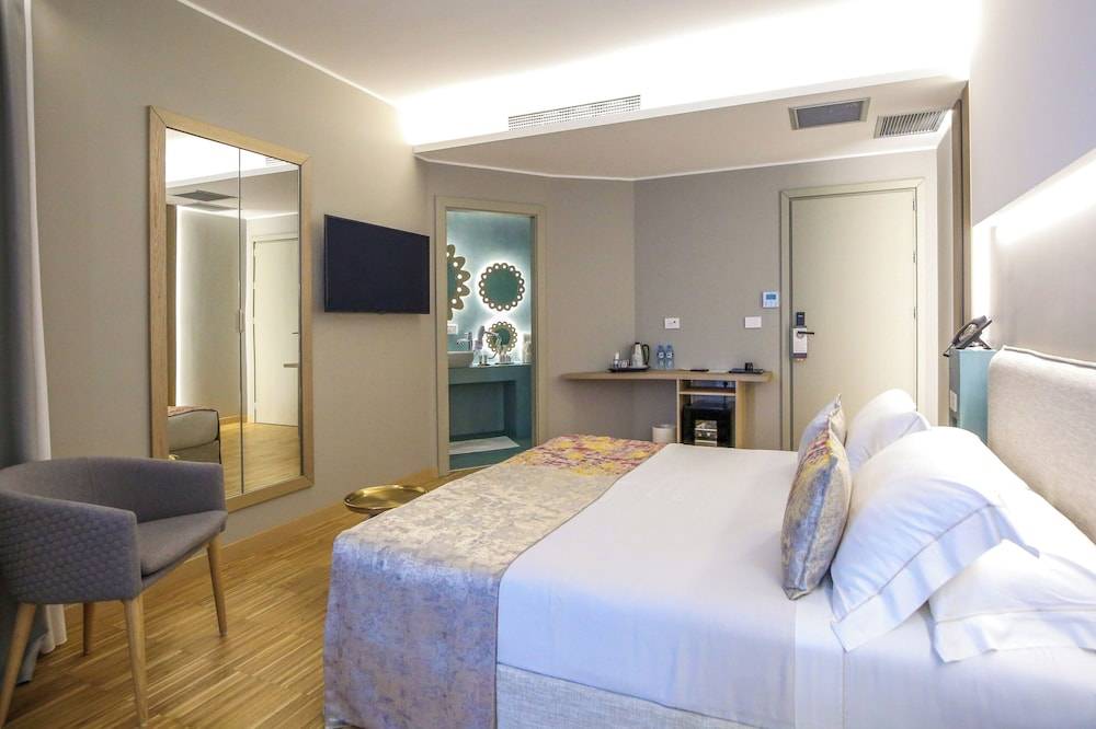 Hotel Vlora Priam, Affiliated by Meliá 2