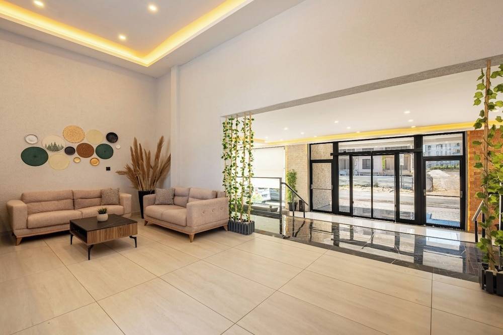 Laristone Suite Spa Hotel 2