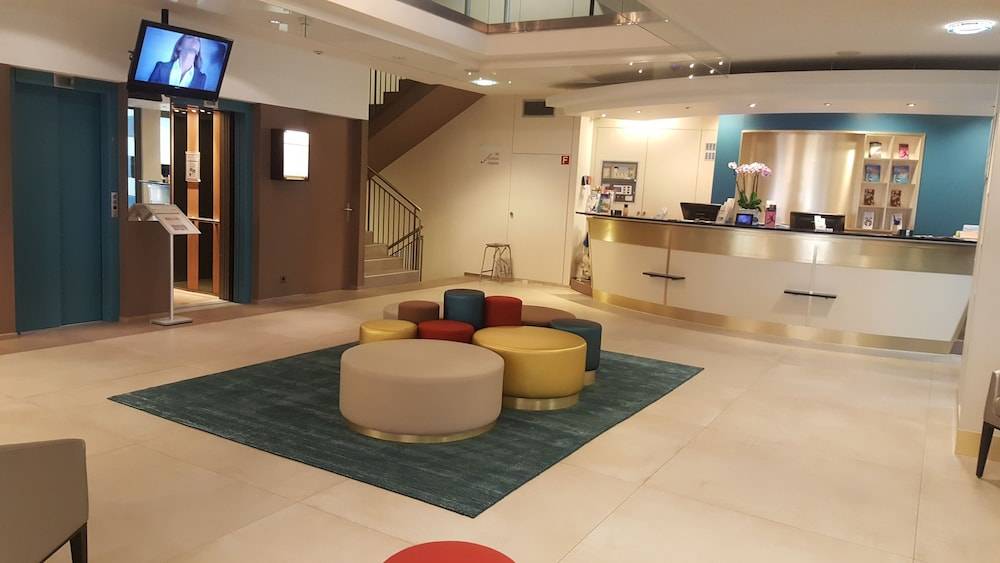 Astra Vevey Hotel & Restaurant 2
