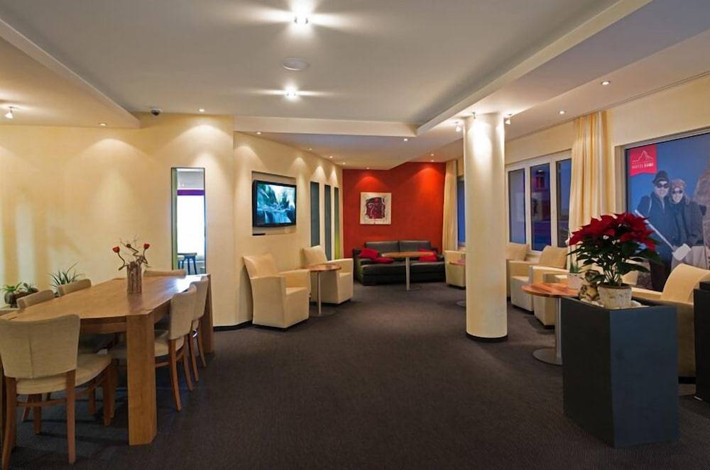 Hotel Simi 2