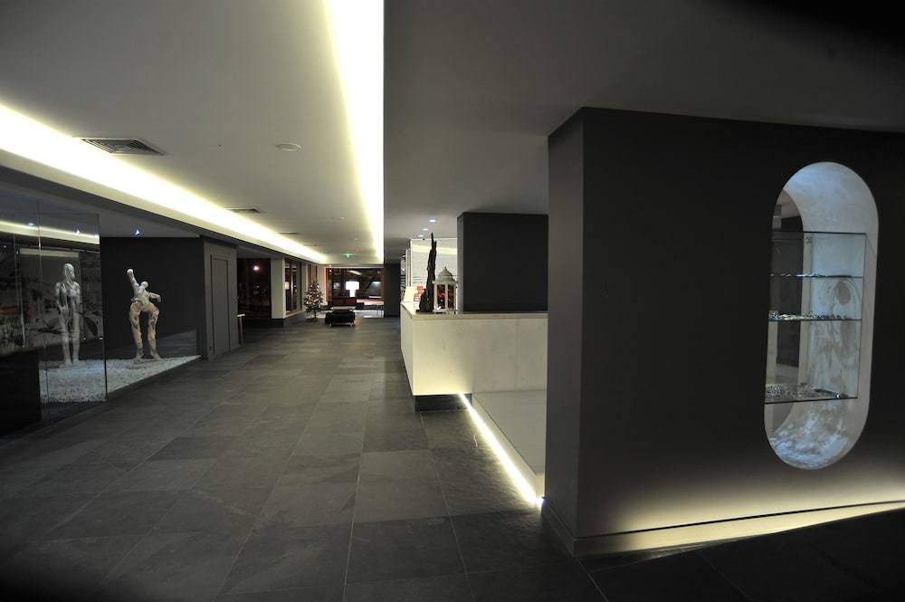 Axis Ofir Beach Resort Hotel 2