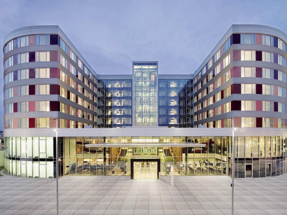Movenpick Hotel Stuttgart Airport 1