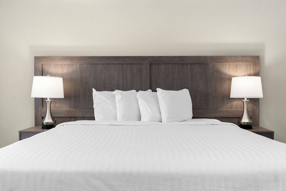 Las Vegas Serene Hotel 2