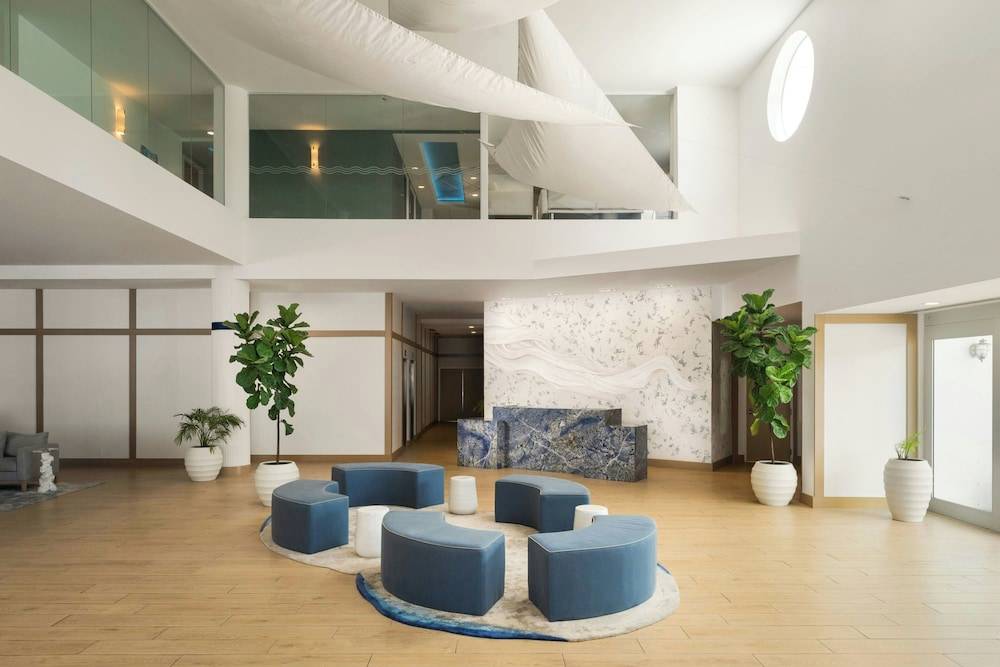 Maritime Hotel Fort Lauderdale Airport & Cruiseport 2