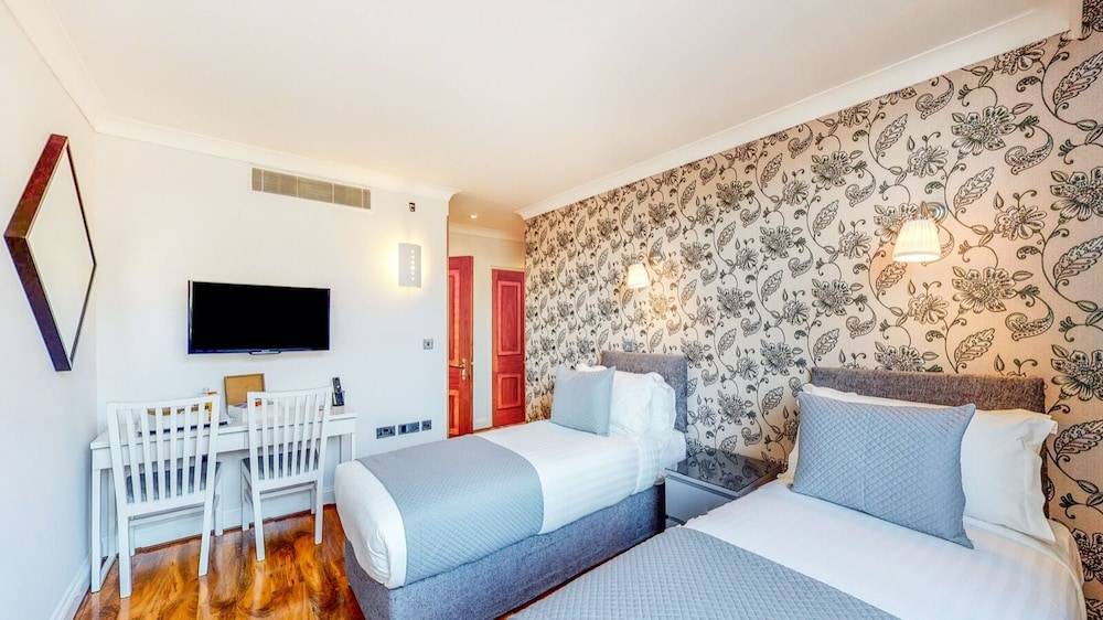 MSK Hotel 82 2
