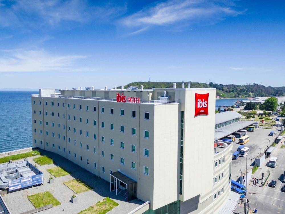 ibis Puerto Montt 1