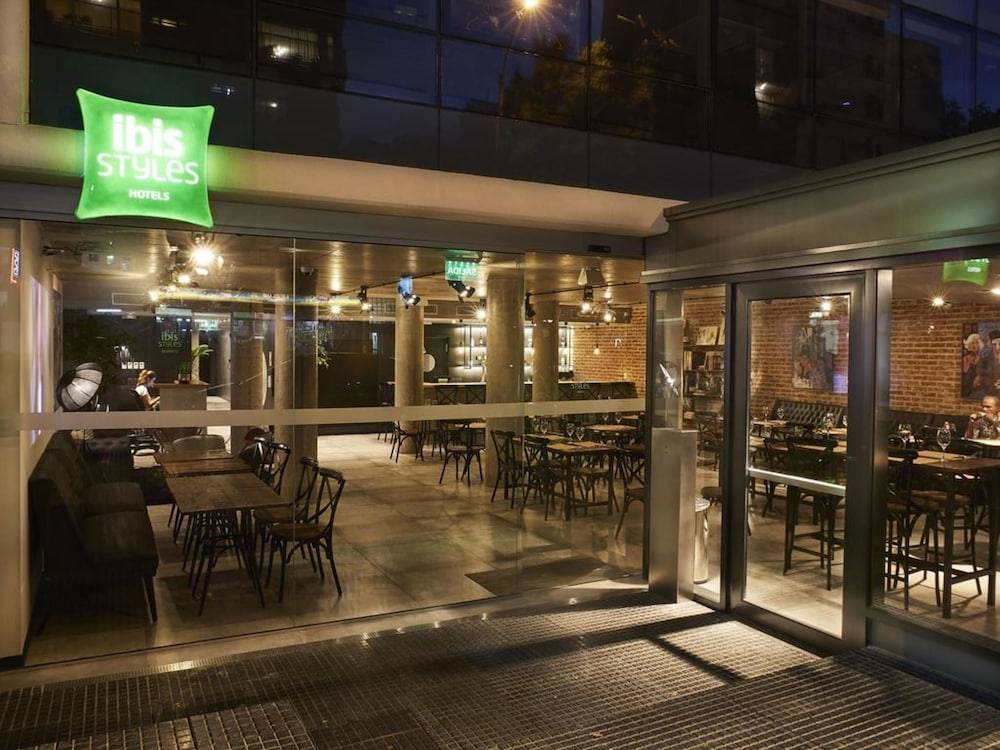 ibis Styles Montevideo Biarritz 2