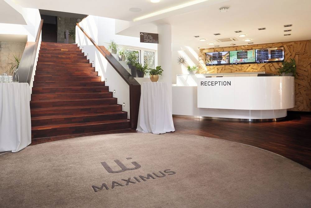 Maximus Resort 2