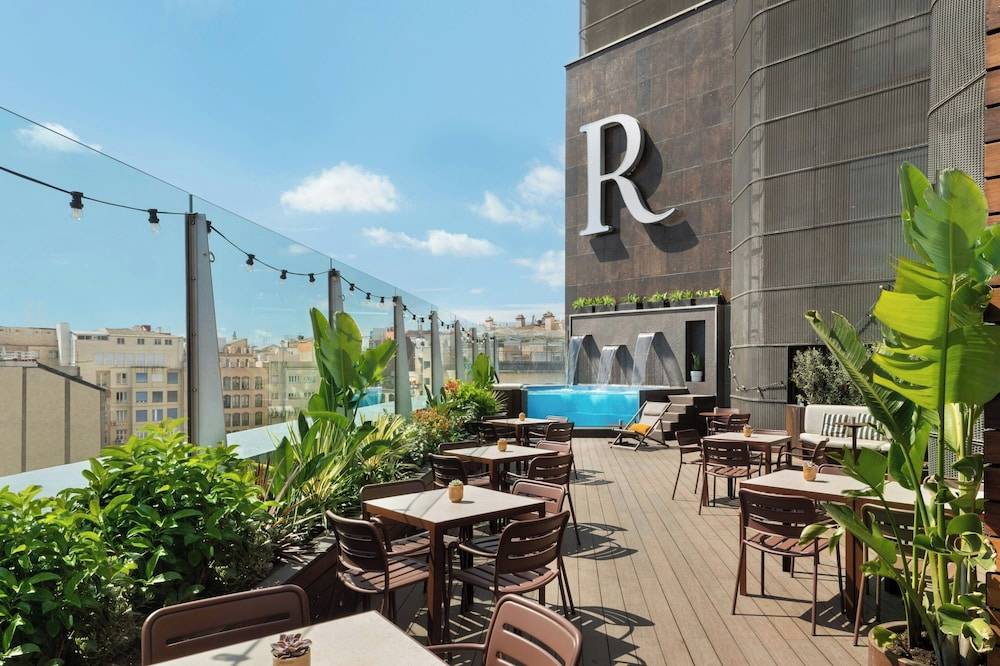 Renaissance Barcelona Hotel 1
