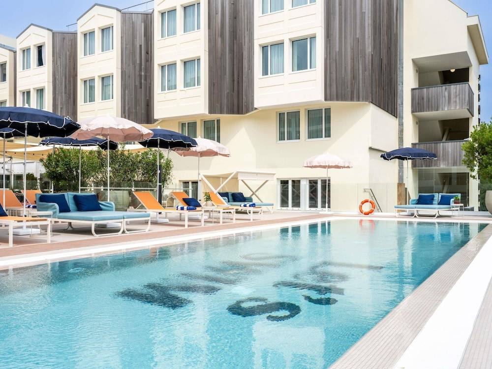 Mercure La Rochelle Vieux Port 1