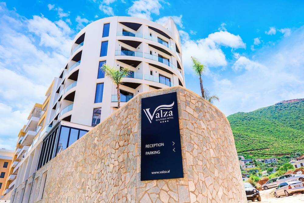 Valza Boutique Hotel 1