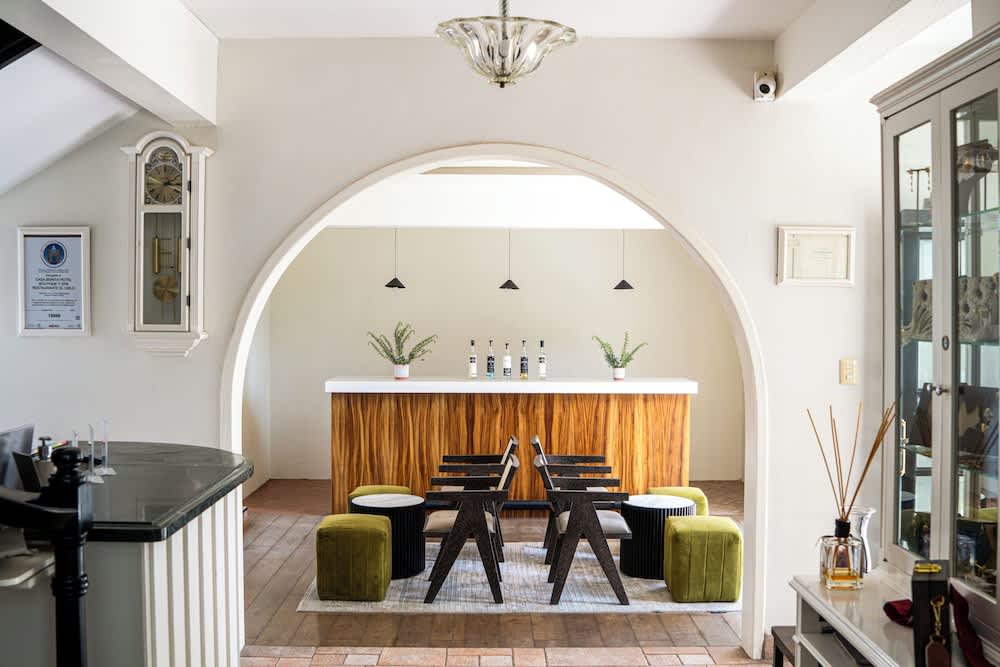 Casa Bonita Hotel & Luxury Residence 2