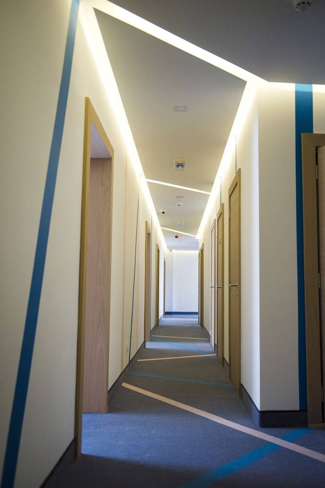 City Nest Modern & Cozy Suites 2