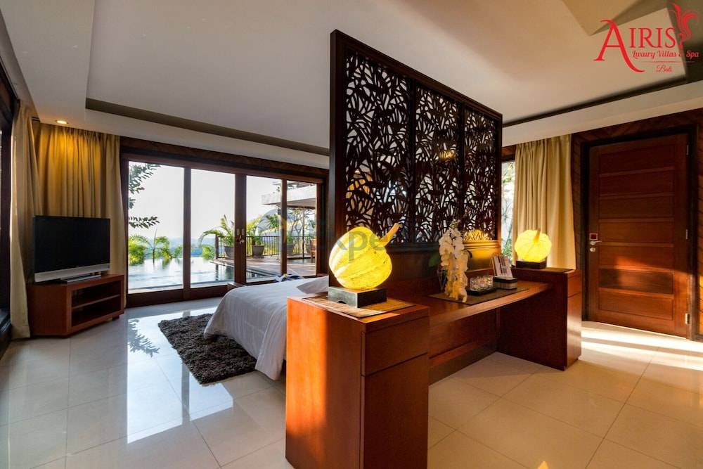 Airis Luxury Villas and Spa 2