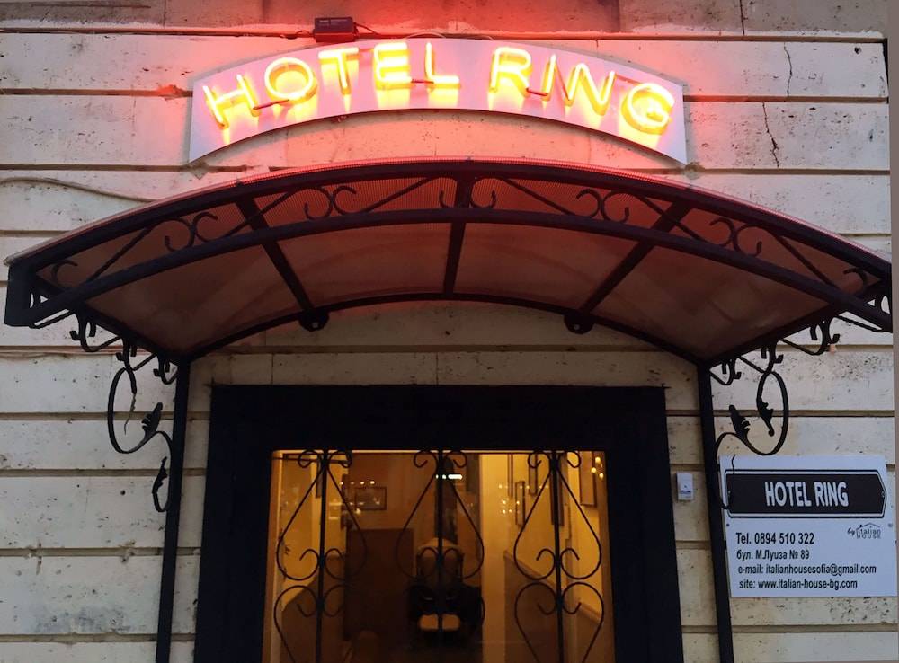 HOTELLO 1