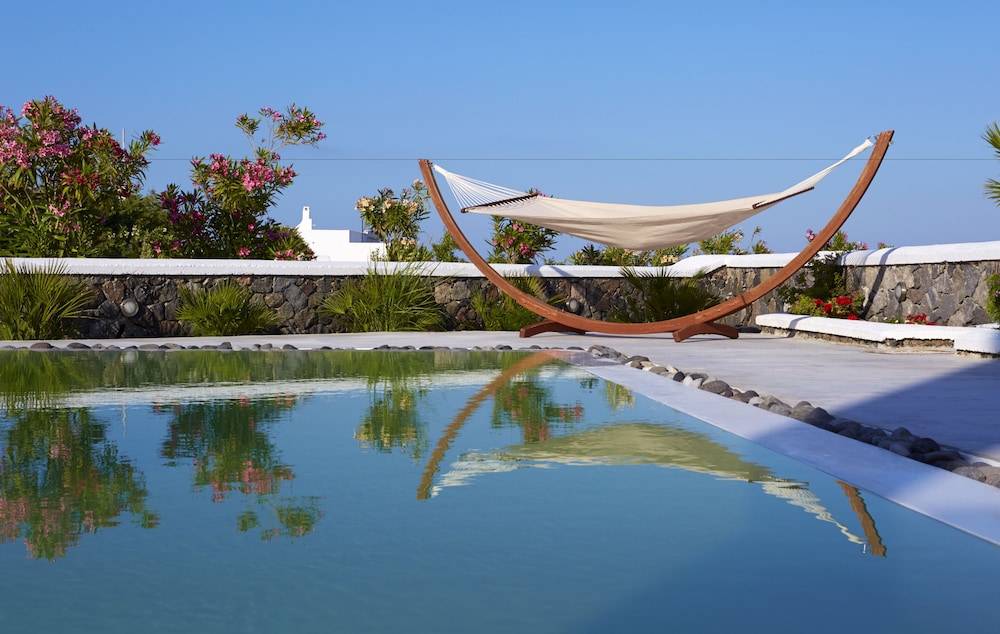 Amor Hideaway Villas by Mr and Mrs White 1