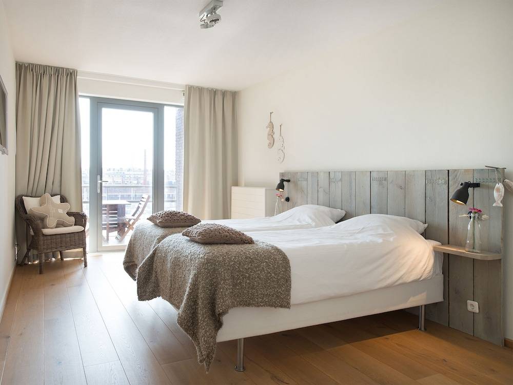Bizstay Harbour II Scheveningen Apartments 2