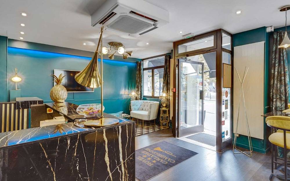 Hotel Carladez Cambronne 2