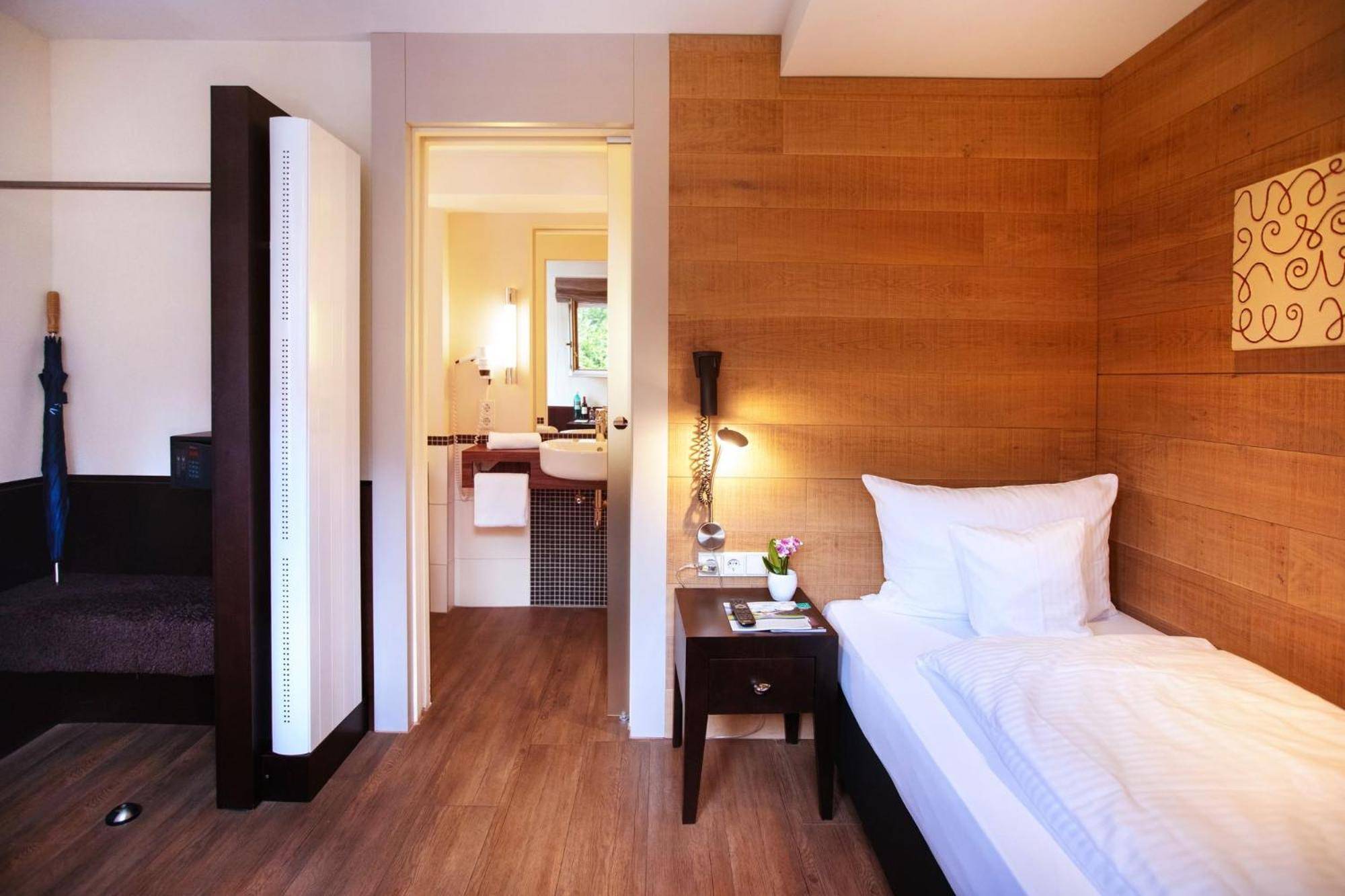 Golf & Resort Hotel Gut Heckenhof im Siegtal zwischen Bonn und Köln 2