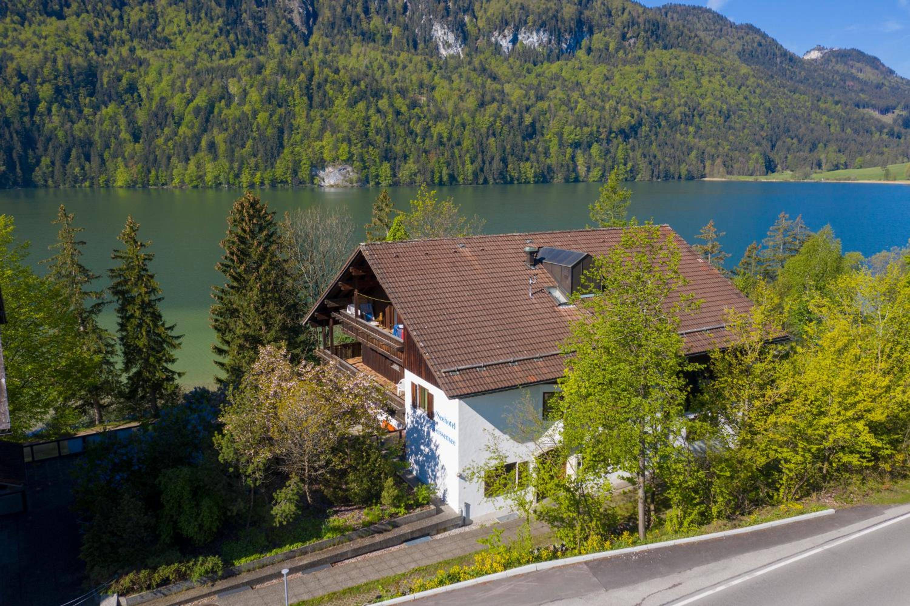 Seehotel Weissensee 1