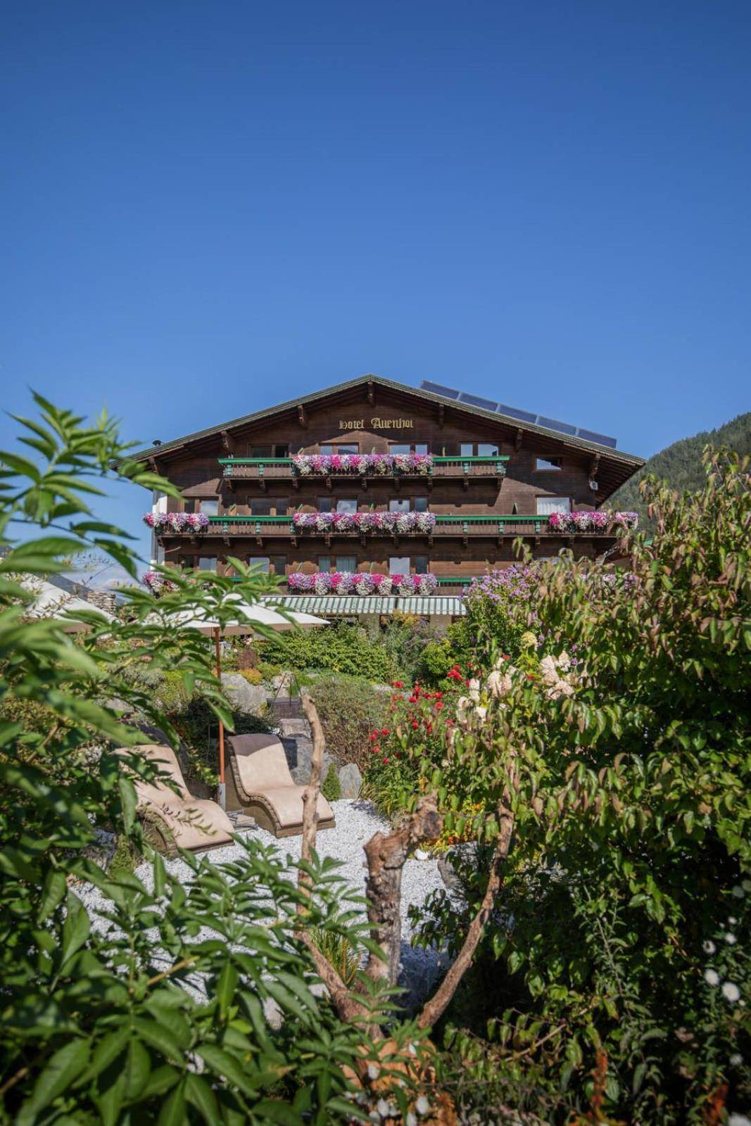 Familien- & Vitalhotel Auenhof 2