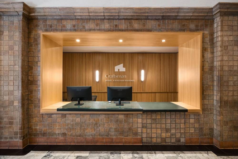 Reside Craftsman Los Angeles, a Wyndham Residence 2