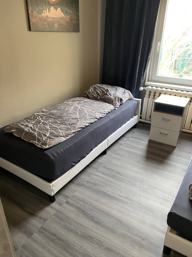 M&R Hostel 2