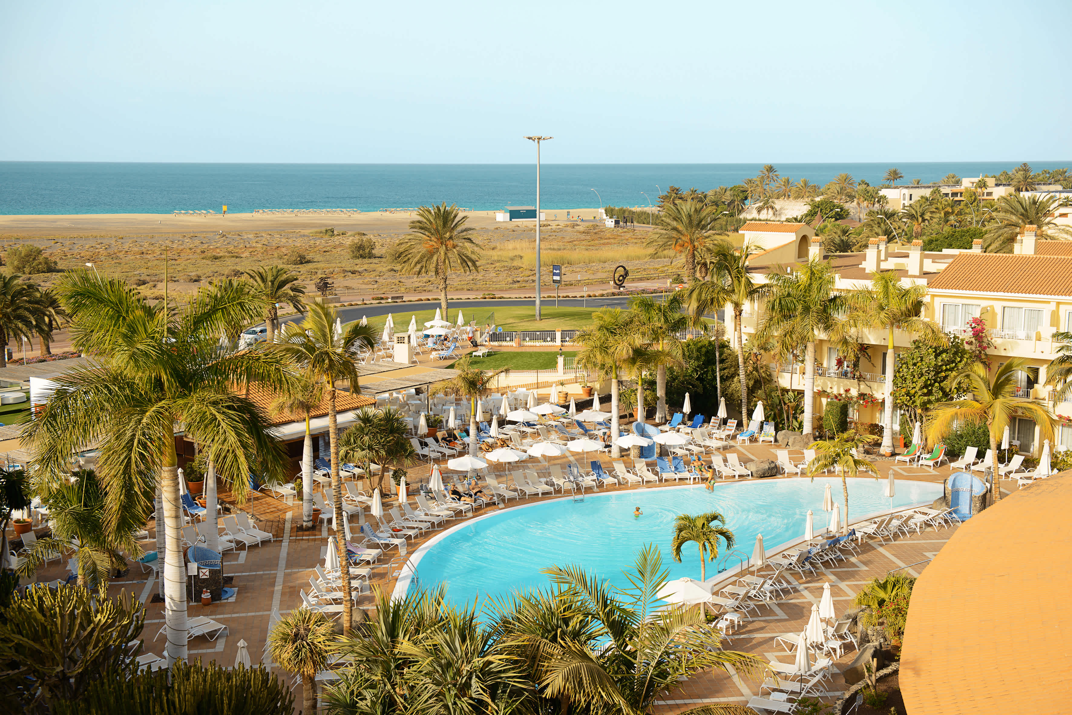 R2 Buganvilla Hotel & Spa 1