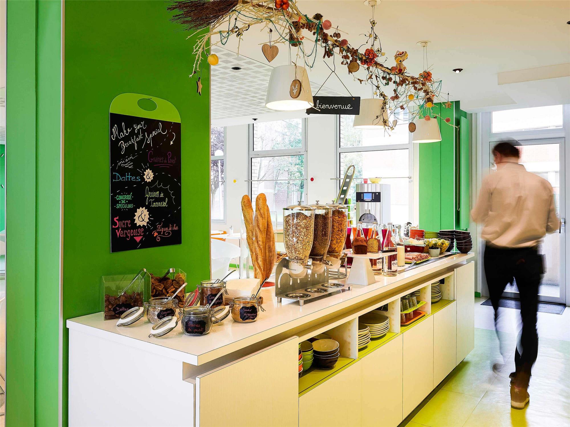 ibis Styles Lille Centre Gare Beffroi 2