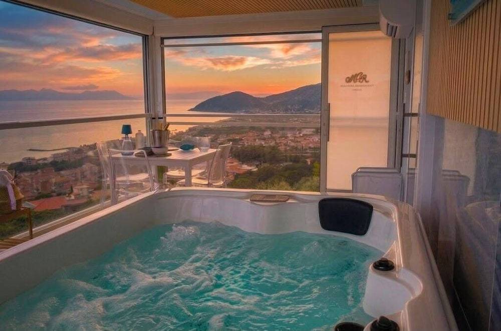 Miramare Castellabate Resort 1
