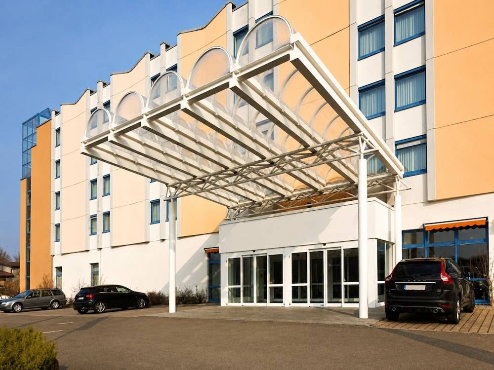 Sunday Hotel Leipzig-Halle 1