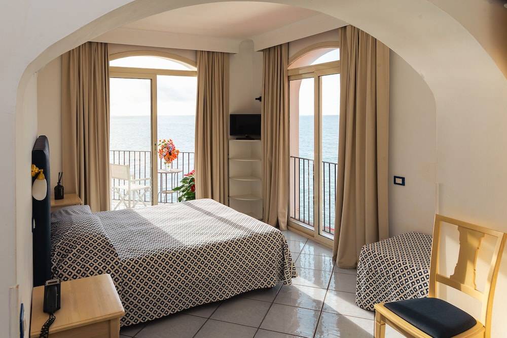 Hotel Villa Iulia 1