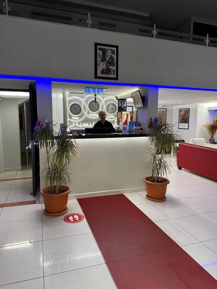 Hotel Timya 2