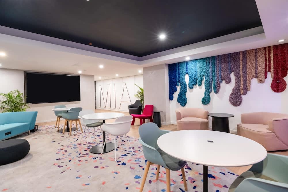 YOTEL Miami 2