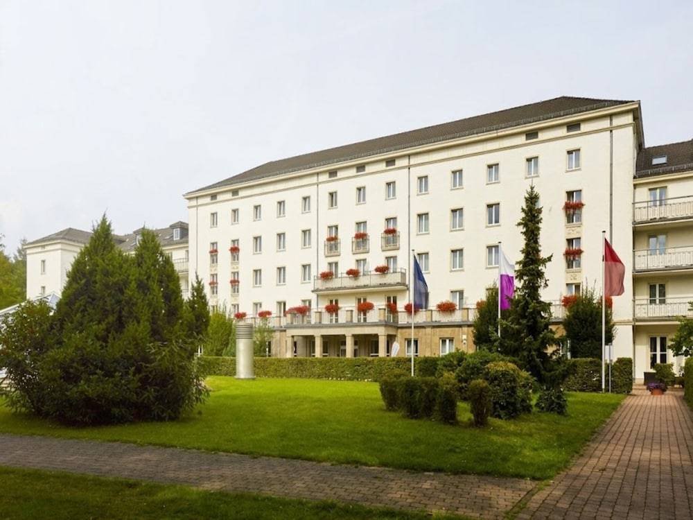 Sunday Hotel Friedrichroda & SPA 1