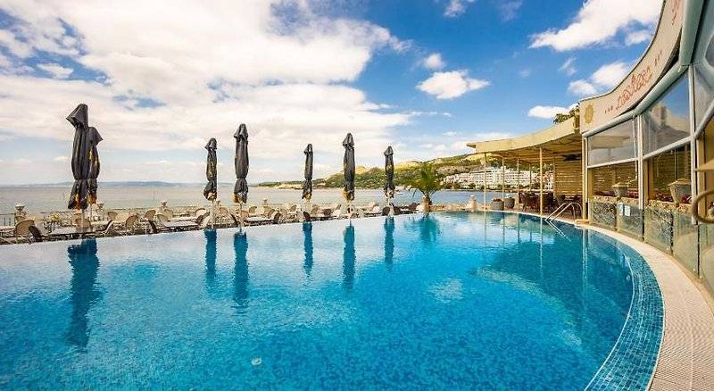 Royal Bay Resort & Aqua Park - All Inclusive and Free beach accsess 1