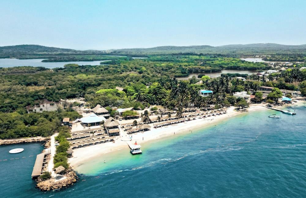 Fenix Beach Cartagena 1