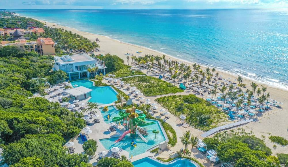 Platinum Tower at Sandos Playacar All Inclusive 1