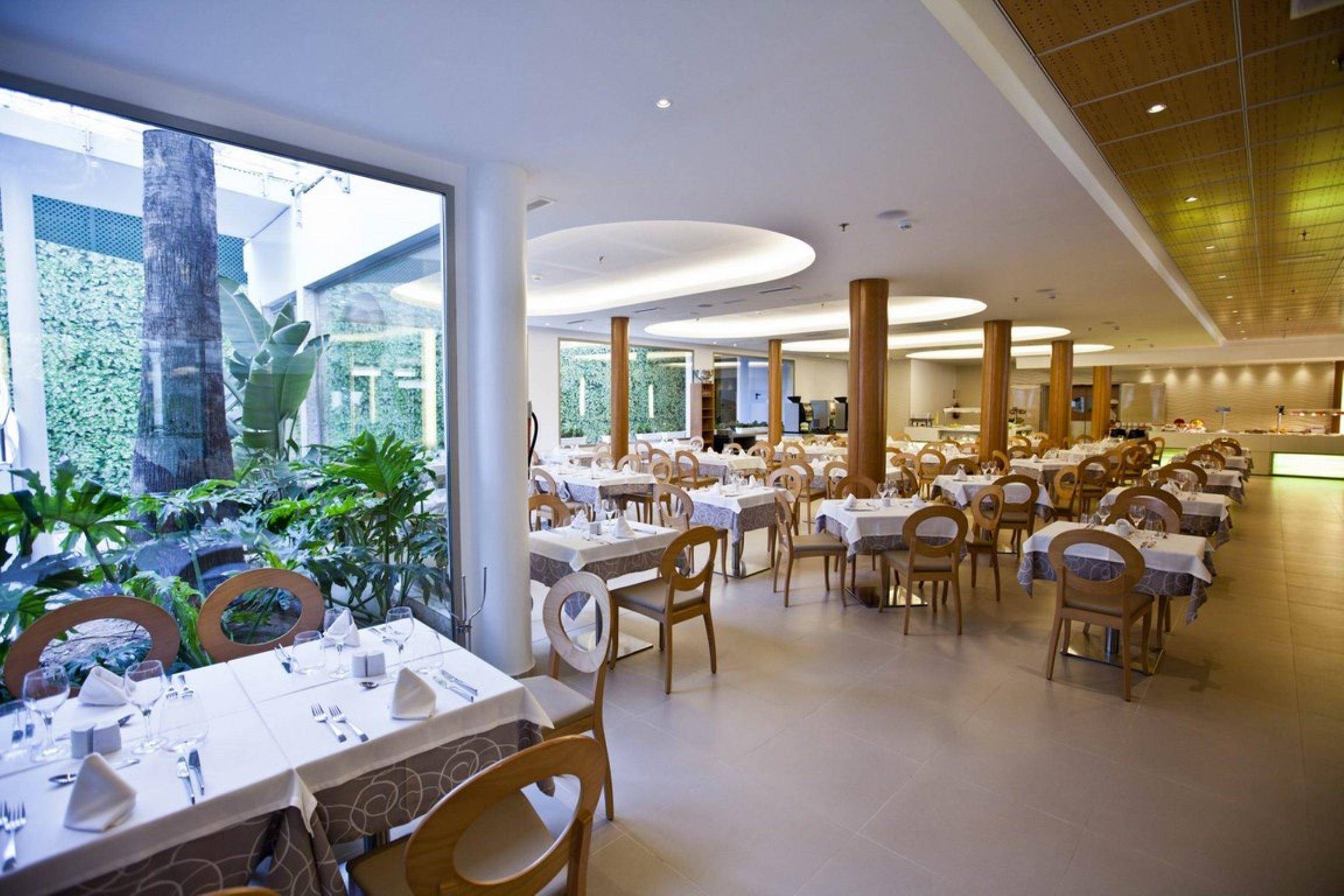 Riviera Beachotel - Adults Recommended 2