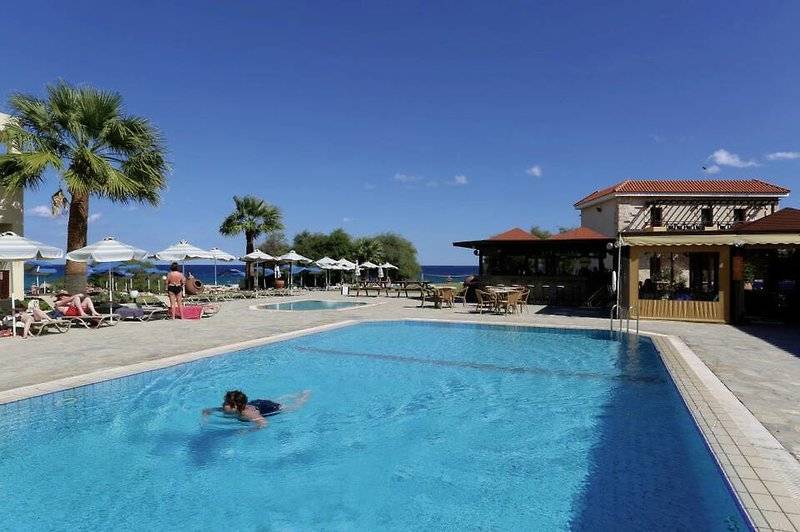 Mimosa Beach Hotel 2
