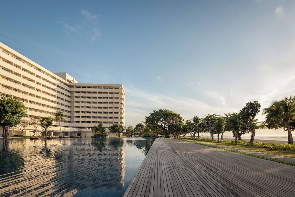 Bali Beach Hotel 1