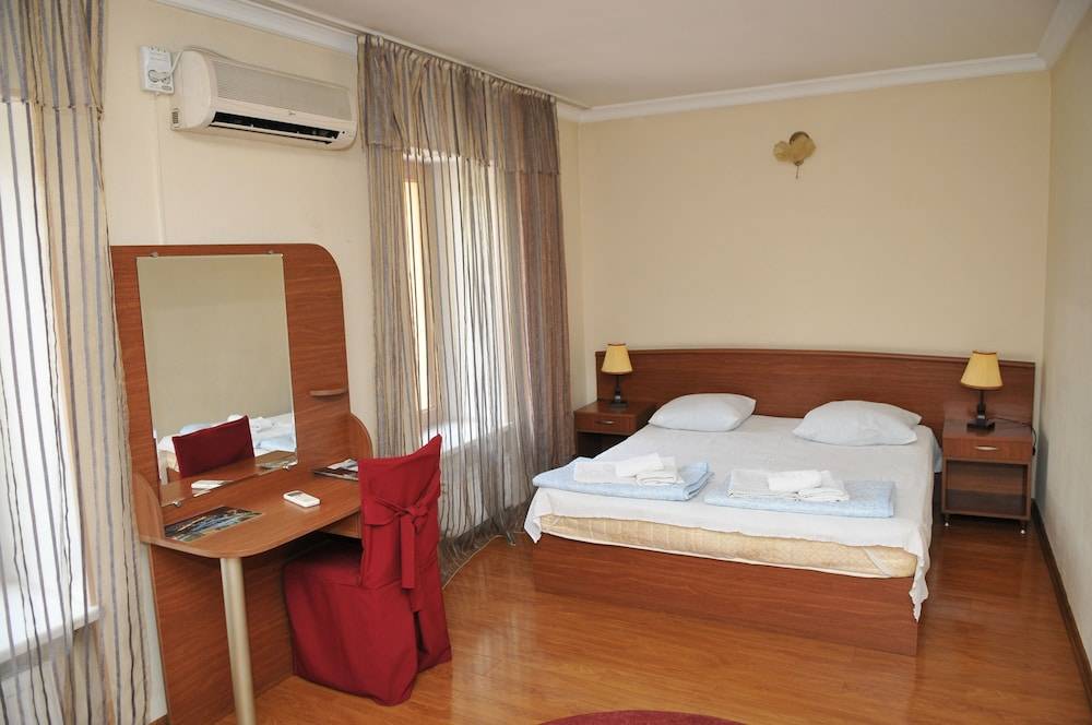 Hotel Nata 2