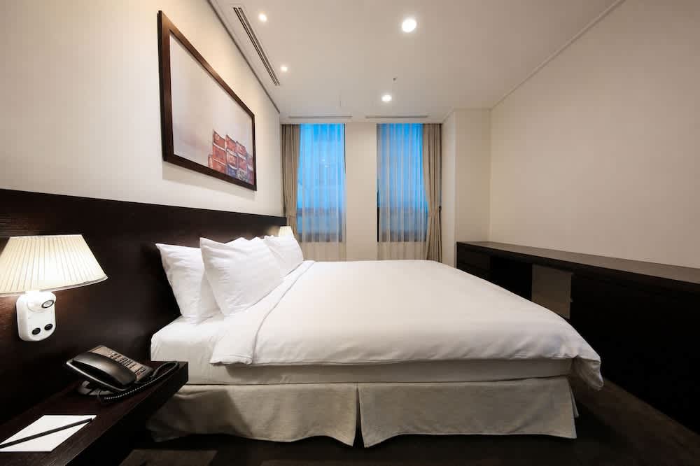 Orakai Insadong Suites 1