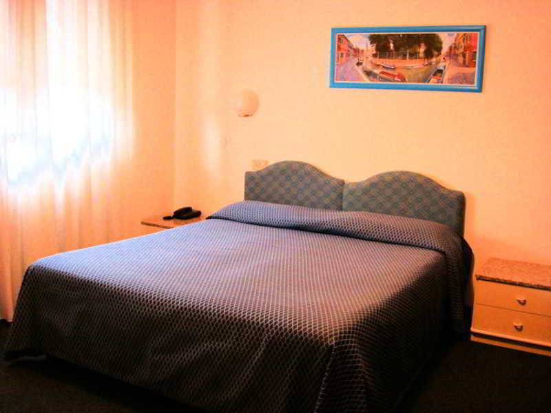 Hotel Capitol 1