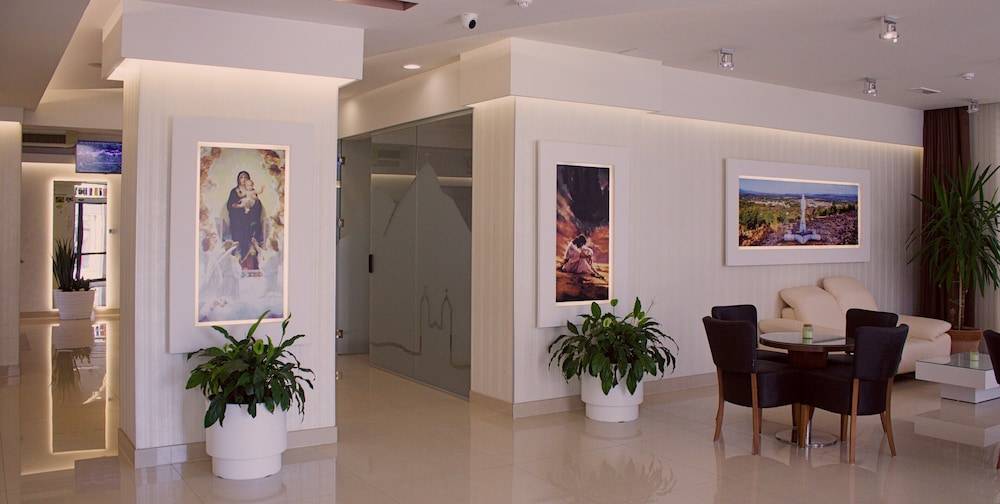 Hotel Luna 2