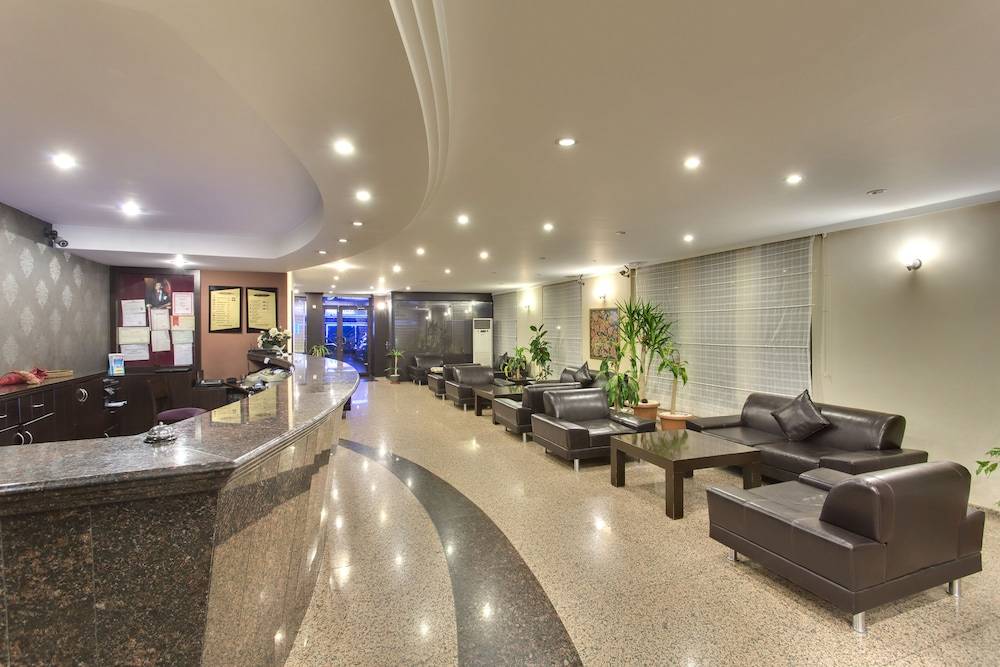 Antroyal Hotel 1