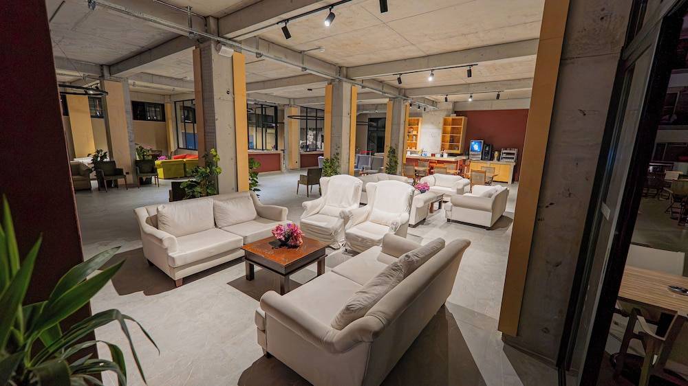 Begonville Hotel 2