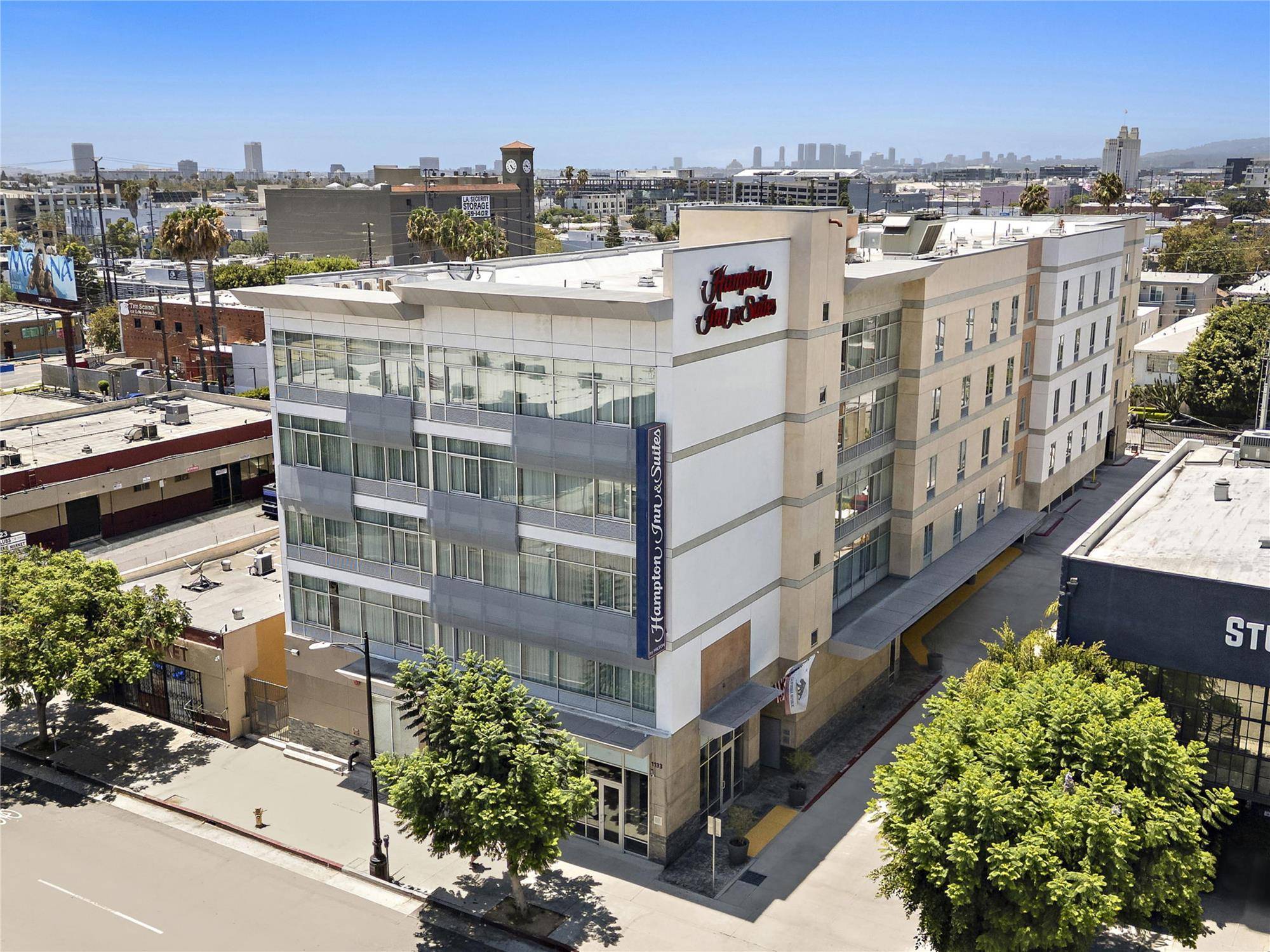 Hampton Inn & Suites Los Angeles/Hollywood, CA 1