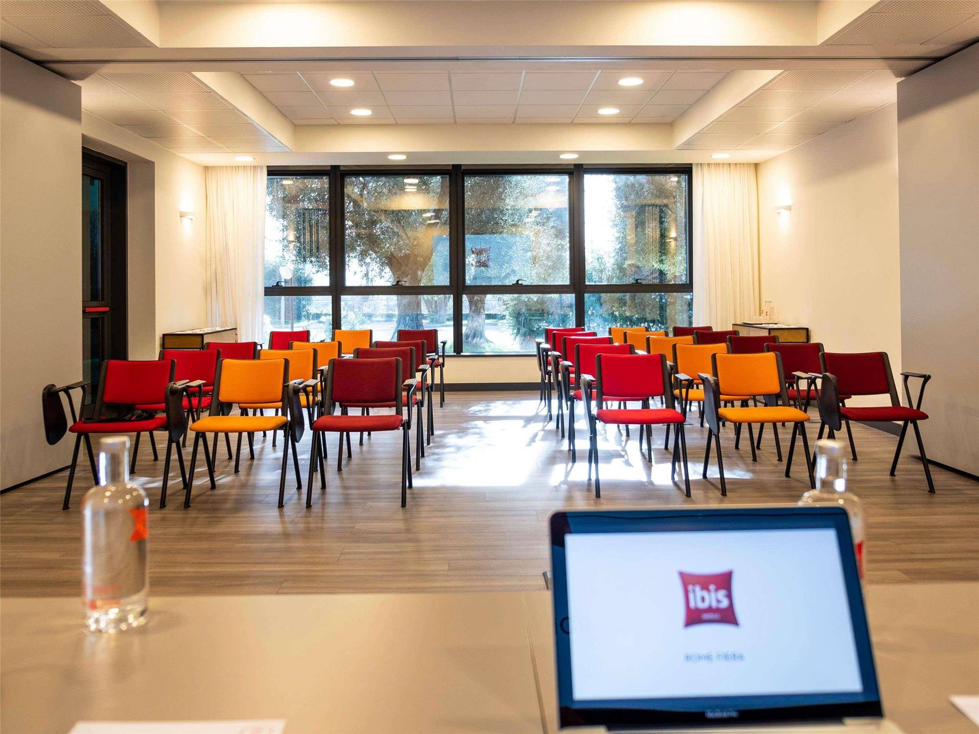 Ibis Roma Fiera 1