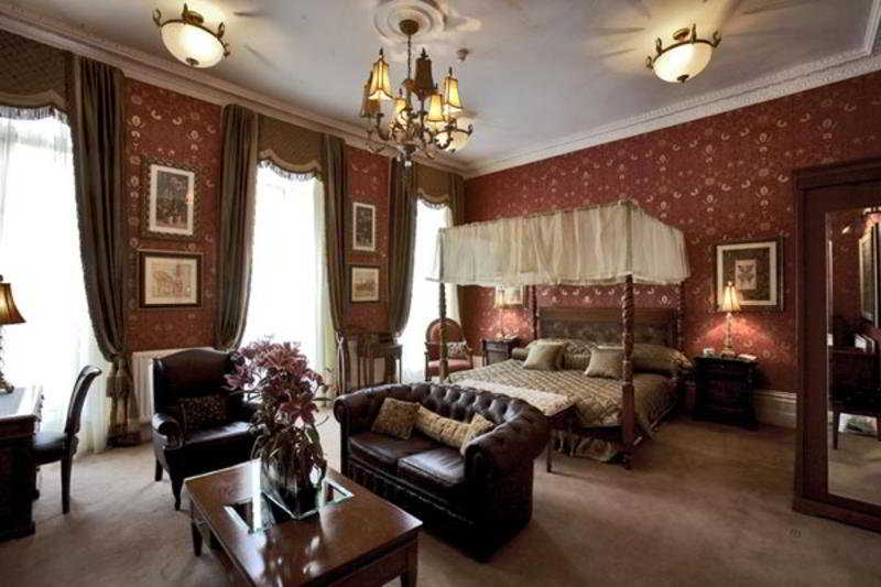 Opulence 1